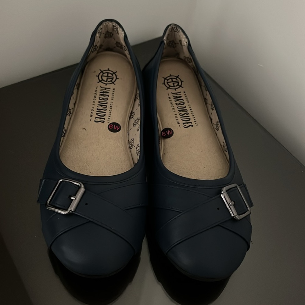 Harborsudes Woman’s Shoes.